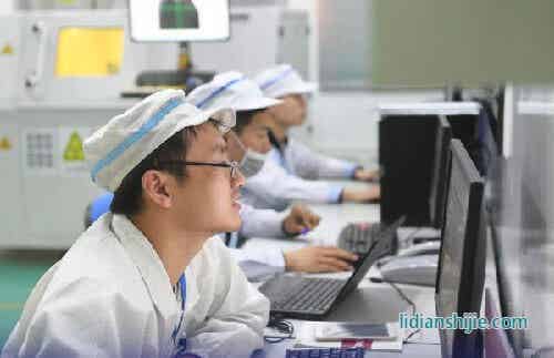 寧德時代新能源研發中心研發人員