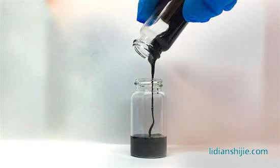 梅隆理工學院的研究人員研發出一種半液態鋰金屬陽極