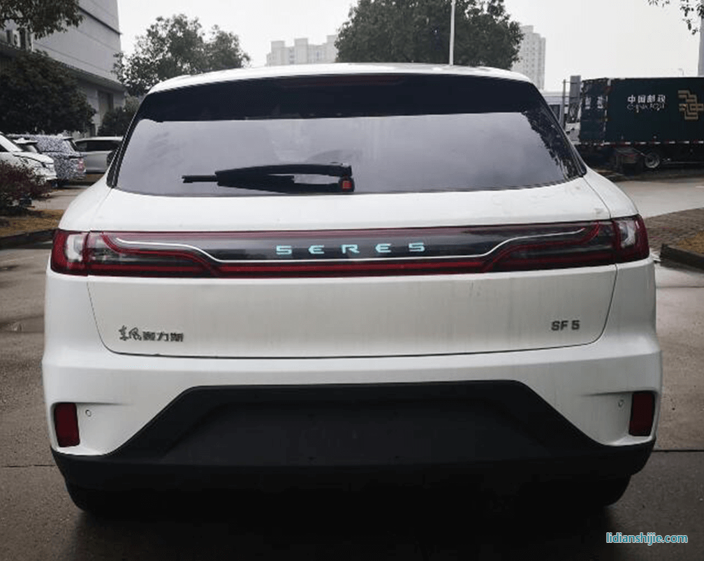 金康SERES SF5純電版申報信息曝光 雙電機(jī)配三星鋰電