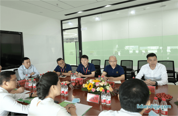 四川省南充市領(lǐng)導(dǎo)蒞臨和潤達(dá)視察指導(dǎo)工作