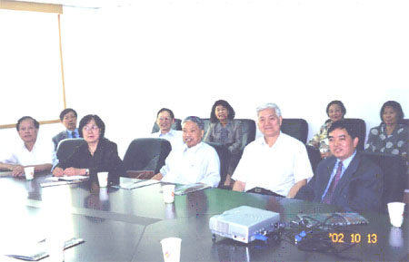 陳立泉院士等六名院士考察格林美